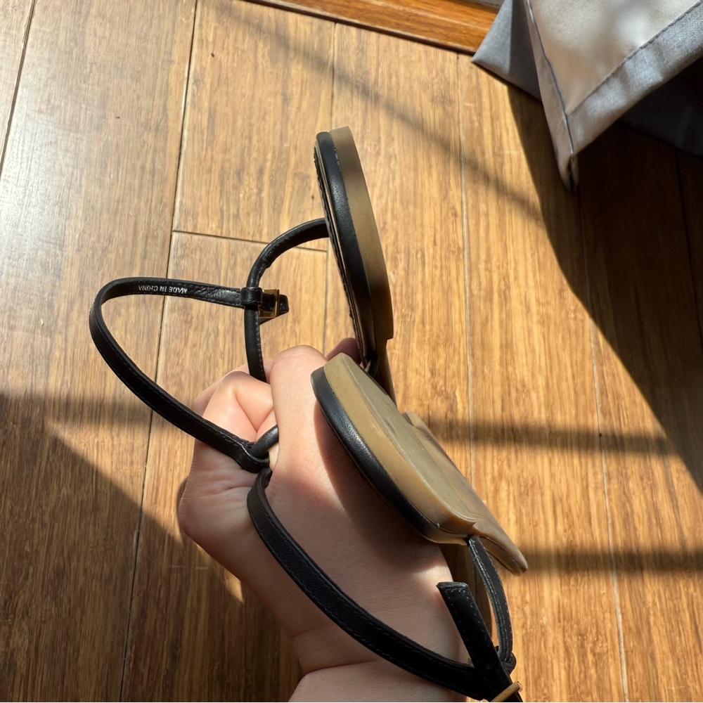 ▪️Tory Burch Emmy Sandals - Picture 7 of 7